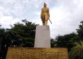 Patung Mayor Bismo di alun-alun Kota Kediri. foto: istimewa