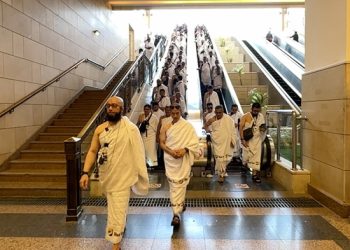 Diiringi 150 Jamaah, Ustadz Khalid Basalamah Berharap Kondisi Fit Saat Berhaji