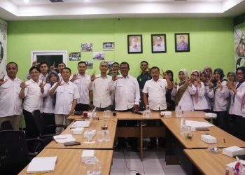 Gandeng Diskominfo dalam Monev Sosmed PD Pasar Joyoboyo, Kepala PD Pasar Apresiasi Peningkatan Performa Sosmed