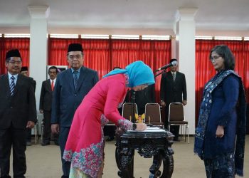 Pj Wali Kota Kediri Lantik 2 Pejabat Pimpinan Tinggi Pratama dan 16 Pejabat Fungsional Pemerintah Kota Kediri