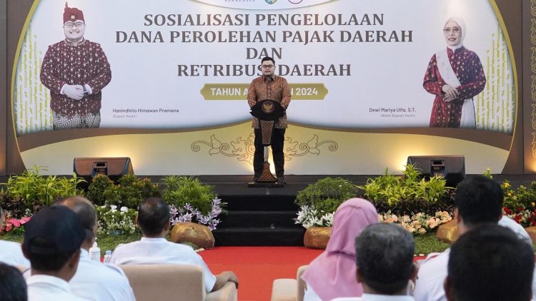 Mas Dhito Ingatkan Desa Perihal Pemanfaatan Dana Bagi Hasil Pajak dan Retribusi Daerah