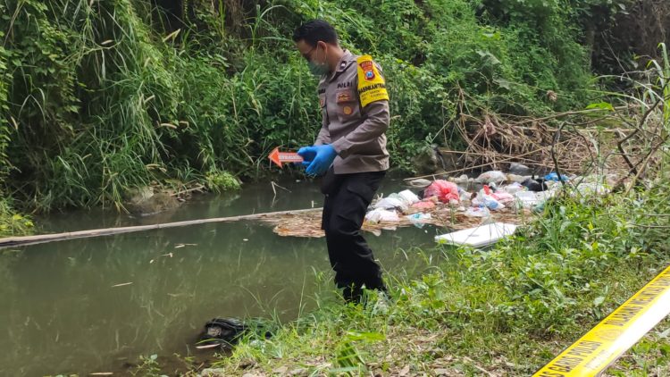 Biadab! Bayi di Blitar Dihanyutkan di Sungai