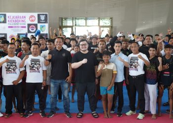 Mas Dhito Sampaikan Pesan Berikut pada Ajang Kejuaraan Kickboxing Piala Bupati Kediri 2024