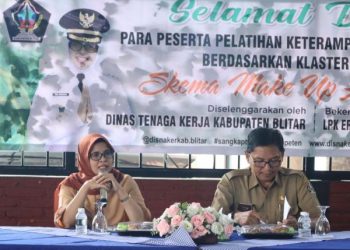 Cara Bupati Blitar Mak Rini Mengendors Jasa Make Up Artis Program DBHCT