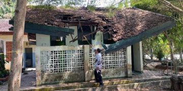 Ruang Guru dan Toilet Siswa Rusak, Bupati Trenggalek Tak Juga Bertindak (foto/Bacaini)