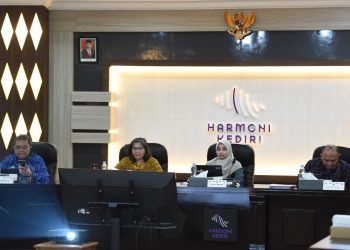 Pj Wali Kota Kediri Zanariah Beri Arahan Pada Rapat Koordinasi Pemberantasan Korupsi. Foto : Dok. Pemkot Kediri