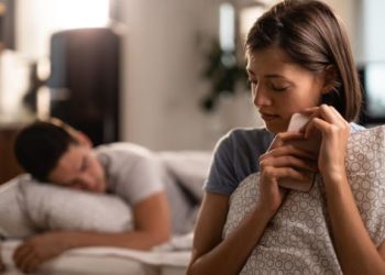 Kenali Tanda-tanda Doi Berpindah ke Lain Hati, Biar Tak Kecele