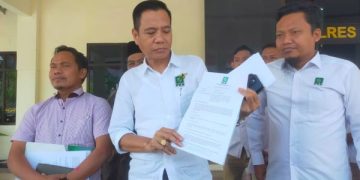 PKB Jombang Resmi Polisikan Lukman Edy Terkait Berita Bohong. (foto/Bacaini)