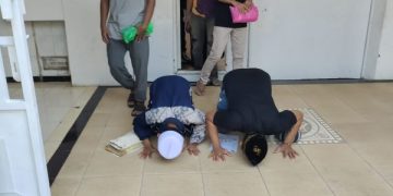 617 Napi Kediri Terima Remisi, 5 Sujud Syukur Langsung Bebas. (foto/Bacaini)