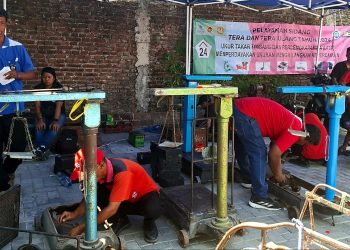 Tingkatkan Kepercayaan Konsumen, Pemkot Kediri Rutin Lakukan Tera/Tera Ulang Ke Seluruh Pasar. Foto ; Dok. Pemkot Kediri