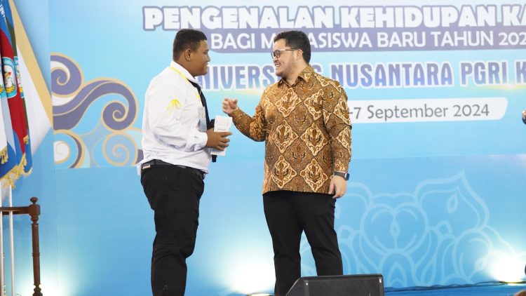 Interupsi Sambutan Bupati Dhito, Mahasiswa Ini Justru Dapat Apresiasi