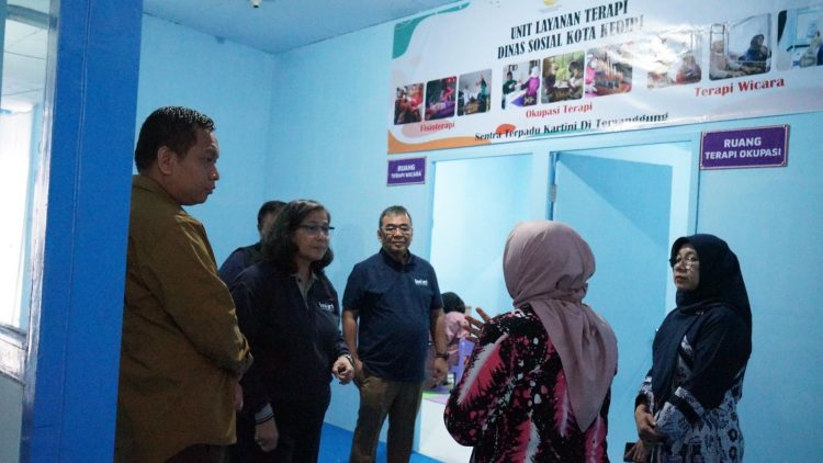 Layanan Bestari Bentuk Perhatian Penerintah Kota Kediri Kepada Warga Berkebutuhan Khusus. Foto : Dok. Pemkot Kediri