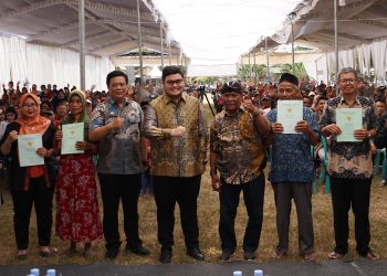 Capai 90 Persen, Mas Dhito Targetkan PTSL Lengkap 2025. Foto : Dok. Pemkab Kediri