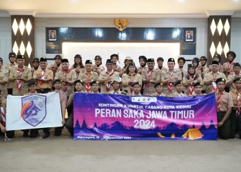 Pj Wali Kota Kediri Lepas Kontingen Peran Saka Daerah Jatim 2024 Kwartir Cabang Gerakan Pramuka Kota Kediri. Foto : Dok. Pemkot Kediri