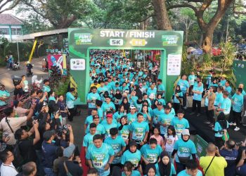 Pj Wali Kota Kediri Bersama Kapusdokkes Polri Berangkatkan RS Bhayangkara Fun Run 2024 dan Resmikan Faskes RS Bhayangkara Kediri. Foto : Dok. Pemkot Kediri