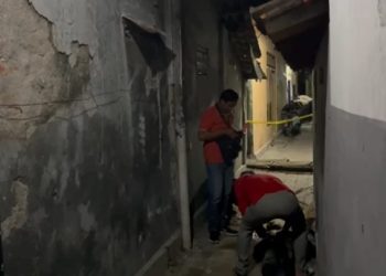 Kakak Pukul Kepala Adik Dengan Keramik Hingga Tewas