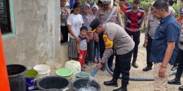 Ribuan Warga Mas Ipin di Kabupaten Trenggalek Krisis Air Bersih. (foto/ist)