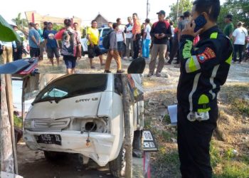 Tabrak Polisi dan Lukai 4 Pelajar di Jombang, Sopir Mobil Boks Diduga Ngantuk