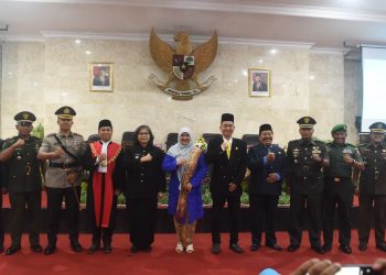Pj Wali Kota Kediri Hadiri Peresmian Pengangkatan Pimpinan DPRD Kota Kediri Masa Jabatan 2024-2029. Foto : Dok. Pemkot Kediri