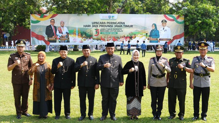 HUT Provinsi Jawa Timur ke-79, Pemkab Kediri Komitmen Tingkatkan Kontribusi Pembangunan. Foto : Dok. Pemkab Kediri