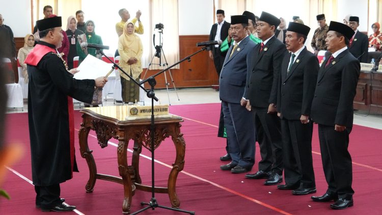 Resmi Dilantik, Pemkab Kediri Berharap Pimpinan Definitif DPRD Segera Susun RAPBD 2025