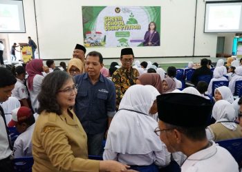 Pj Wali Kota Kediri Launching Green School Competition. Foto : Dok. Pemkot Kediri