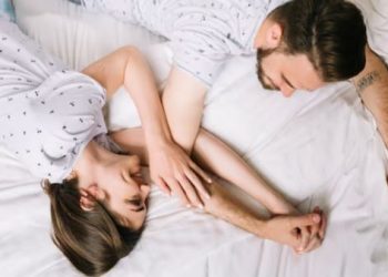 Mengenali Kepribadian Pria dari Fantasi Liarnya, Ini Penjelasannya