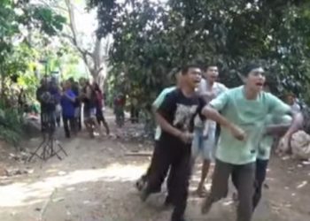Fenomena Kampung TikTok, Warga Rame-rame Live untuk Buru Saweran