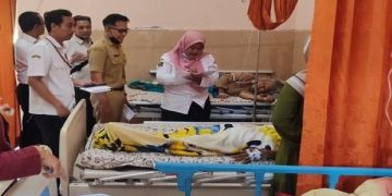 Usai Santap Ikan Gurami Puluhan Warga Blitar Keracunan Massal. (foto/ist)