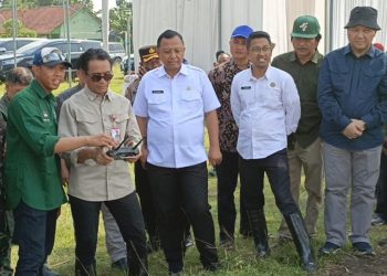 Pjs Bupati Kediri Canangkan Percepatan Tanaman Padi di Purwoasri. Foto : Dok. Pemkab Kediri