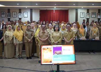 Pj Wali Kota Kediri Buka Monitoring dan Evaluasi Kinerja PIC SI MALIK. Foto : Dok. Pemkot Kediri