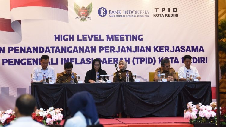 Pj Wali Kota Kediri: Kota Kediri Termasuk 10 Kota Dengan Inflasi Terendah se-Indonesia. Foto ; Dok. Pemkot Kediri