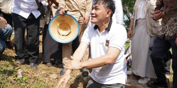 BP Taskin Bagikan Benih Padi Unggul Untuk Tingkatkan Kesejahteraan Petani Jatim