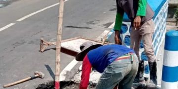 Langkah Cepat Pemkab Blitar Perbaiki Jalan Amblas di Jembatan Dawuhan. (foto/ist)