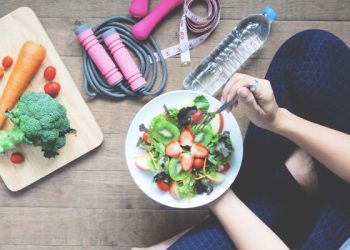 Tips Diet Sehat Tanpa Mengurangi Makan dan Obat-Obatan