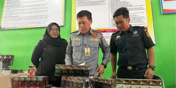 Satpol Pp Bersama bea Cukai Kediri Amankan Peredaran Rokok Ilegal. Foto : Bacaini.ID/Ist