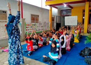Belajar Speaking dari Pos Kamling