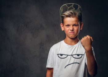 Tips Mengatasi Anak-anak yang Gemar Berkata Kasar