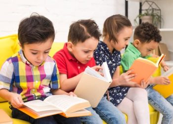 Tips Bikin Anak Menggemari Buku sebagai Hobi yang Asyik