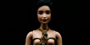 Alasan Pria Jepang Menikahi Boneka