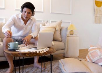 Remote Working Jadi Tren Berburu Cuan, Ini Jenis Pekerjaan yang Paling Diminati