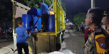 Warga Jombang Kaget, Polisi Mendadak Gerebek Rumah Penduduk