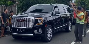 Gus Iqdam Pamer GMC 1,4 Miliar, Netizen Curiga Nopolnya Palsu. (foto/ist)