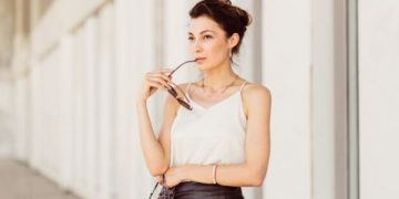 Tips Menjadi Perempuan Elegan dalam Pergaulan Sosial (foto ilustrasi/freepik)