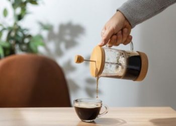 Tips Ngopi Sehat Tanpa Panik Tekanan Darah Naik