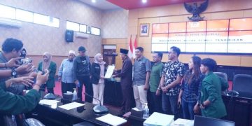 Elit Pemkot Blitar Terungkap Belum Anggap Penting Pendidikan (foto/ist)