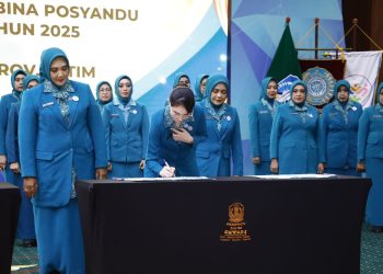 Ketua TP PKK dan Pembina Posyandu Kota Kediri Resmi Dilantik, Siap Sinergi Bersama Mbak Nanda dan Gus Qowim. Foto : Dok. Pemkot Kediri