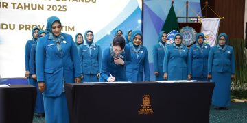 Ketua TP PKK dan Pembina Posyandu Kota Kediri Resmi Dilantik, Siap Sinergi Bersama Mbak Nanda dan Gus Qowim. Foto : Dok. Pemkot Kediri