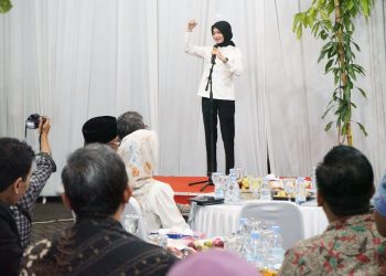 Buka Bersama Masyarakat, Mbak Wali Libatkan UMKM Kota Kediri Pesan 10.000 Nasi Bungkus Daun Pisang. Foto : Dok. Pemkot Kediri