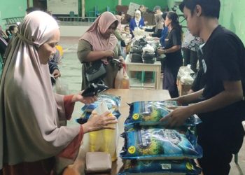  Sembako Mahal, Warga Serbu Operasi Pasar Murah